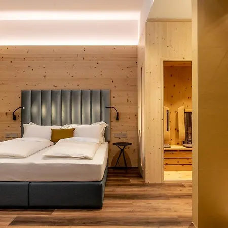 Calepina Alpine 住宿加早餐酒店 特伦托