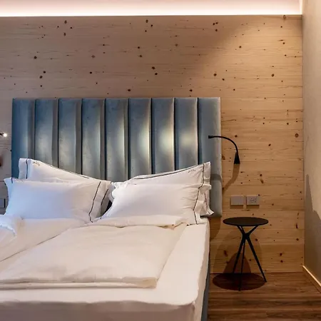 Bed and Breakfast Calepina Alpine 4*