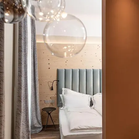 Calepina Alpine 住宿加早餐酒店