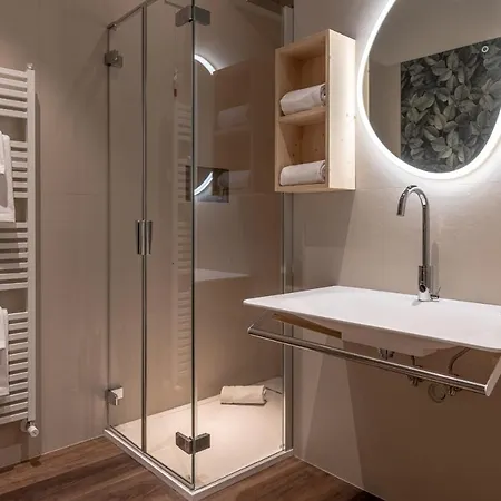 Calepina Alpine 住宿加早餐酒店